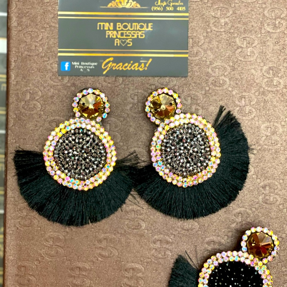earrings - Picture 2 of 2